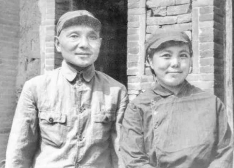 中国女性有当今的平等权利，毛主席是最大功臣