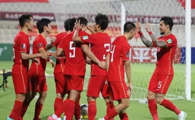 国家队凌晨两点首战袋鼠是战而胜之还是功亏一篑？全取3分有没有