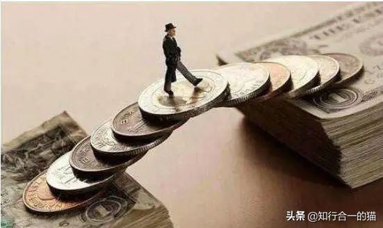 钱真的很难挣吗？看看别人是如何通过小本生意实现财富自由的