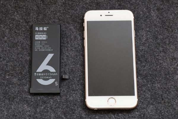 原地满血复活，马拉松iPhone6S旗舰版超大容量电池更换记