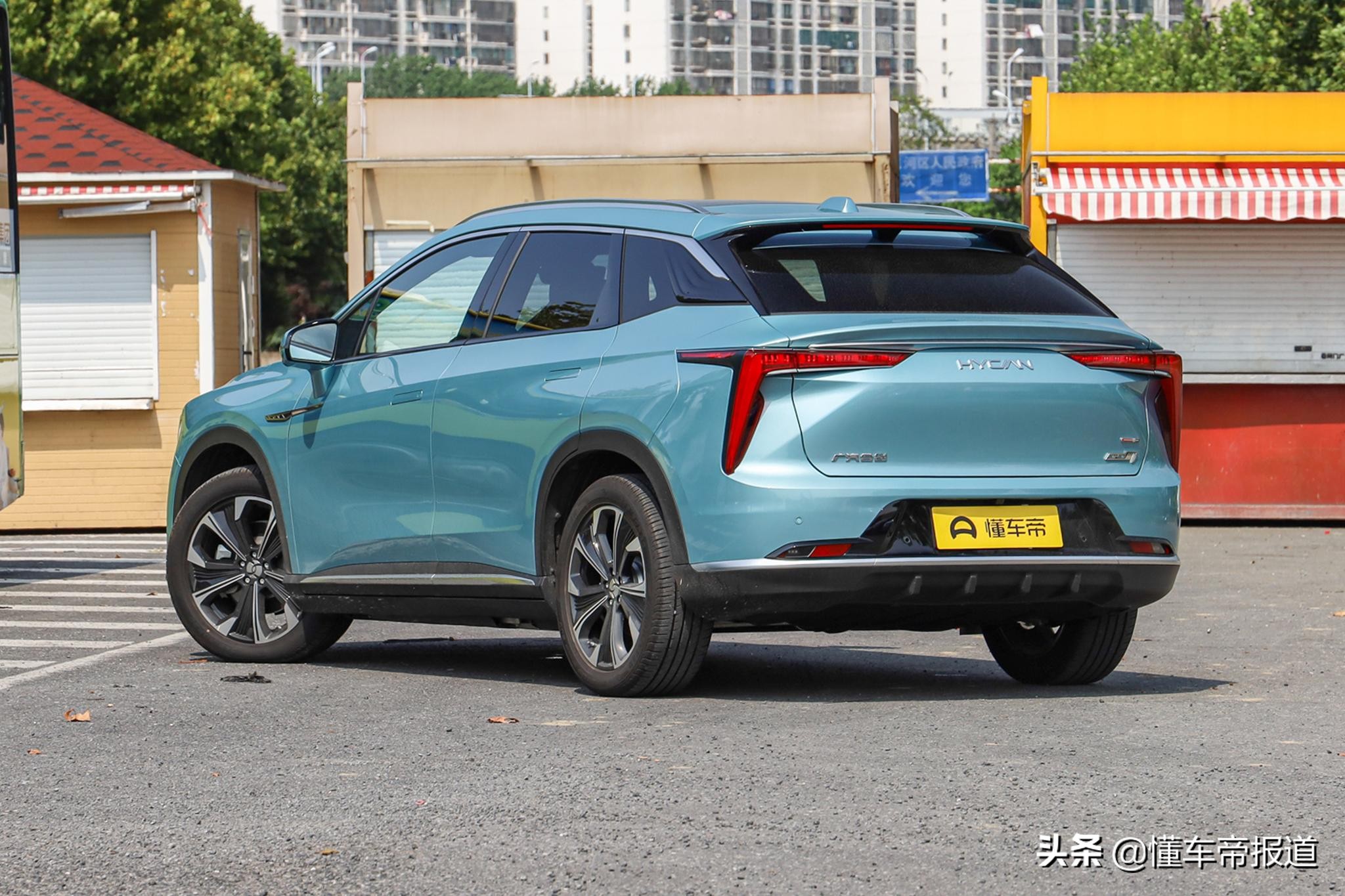 新车 | 单名一个“羿”！江铃新能源新车预生产