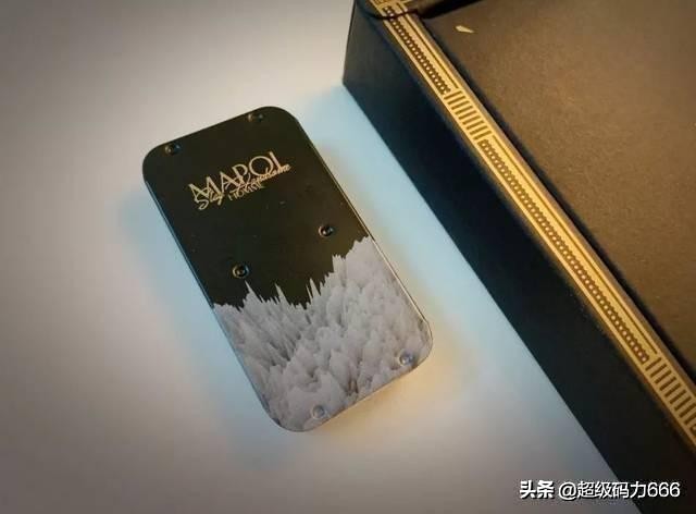 试香100次！法国调香师打造“贵族体香”，让直