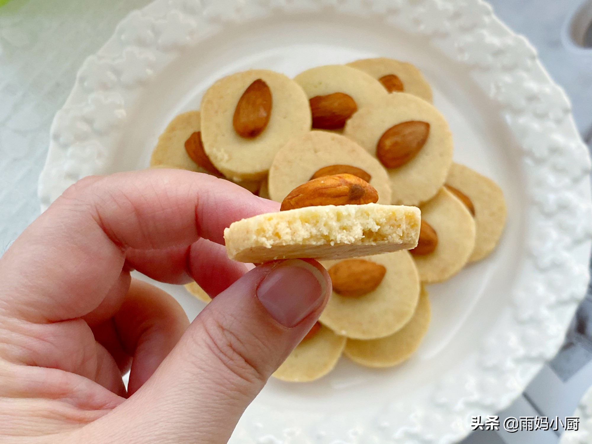 過年餅乾自己做，健康美味零添加，一口一個酥掉渣，全家都愛吃