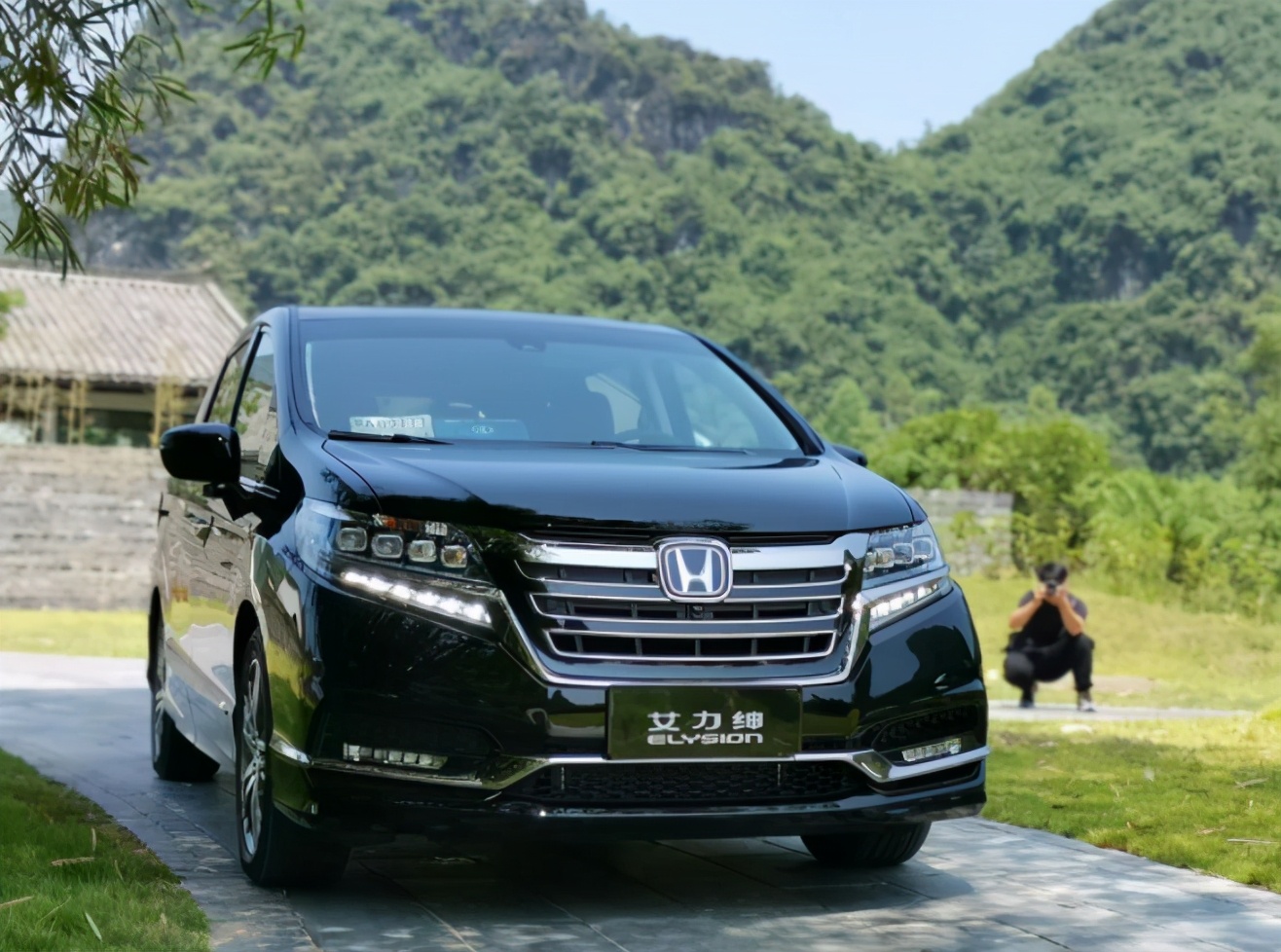 赛那、锋兰达领衔，丰田四大重磅新车来袭，谁最有机会成爆款？