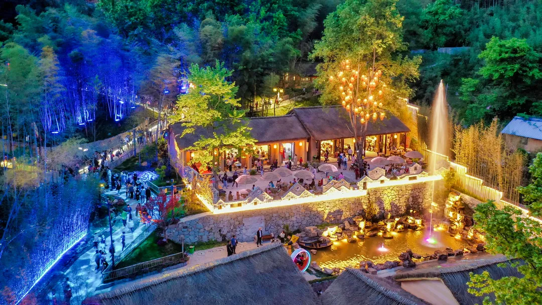 山中来信,盼君亲启——民宿竹林里