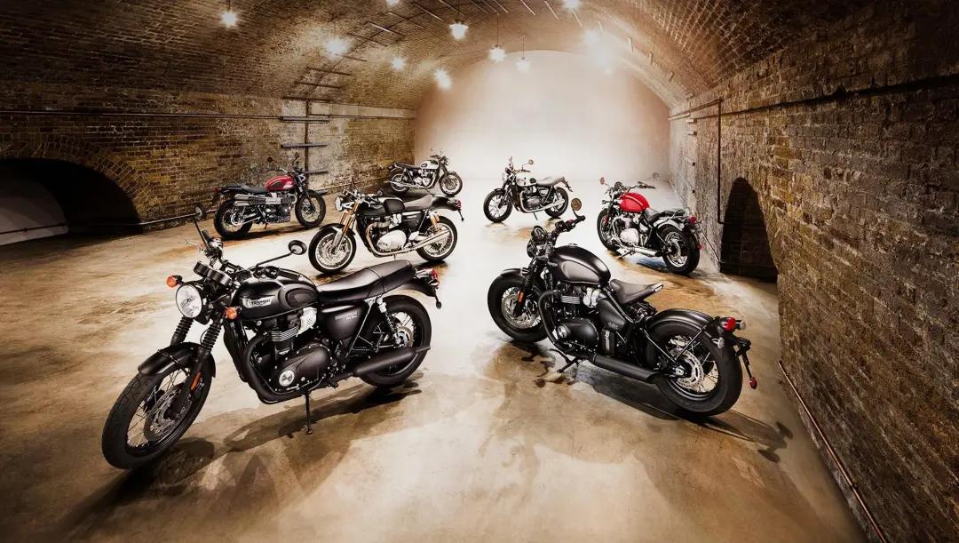 这款英国生产的美式巡航机车售价14万、比哈雷更好看