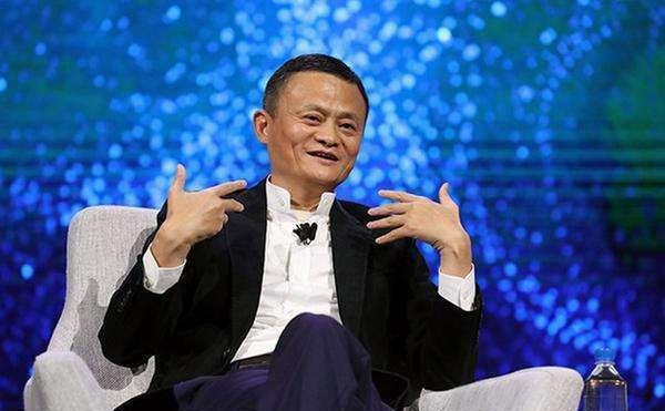马云成“楼市救星”？阿里进军房产携手碧桂园