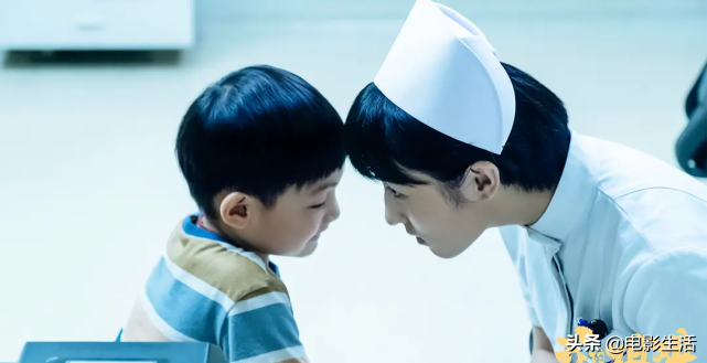 " my elder sister " day booking office gains the championship, zhang Zifeng of 20 years old, why can so " horizontal " ? 