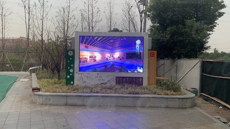 距离产生美？不！户外小间距近看也很美