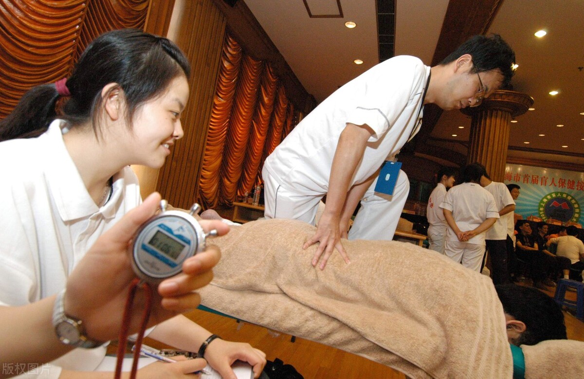 30岁夫妻开按摩店，利用“仪式感”营销，年获利85万，简单易复制