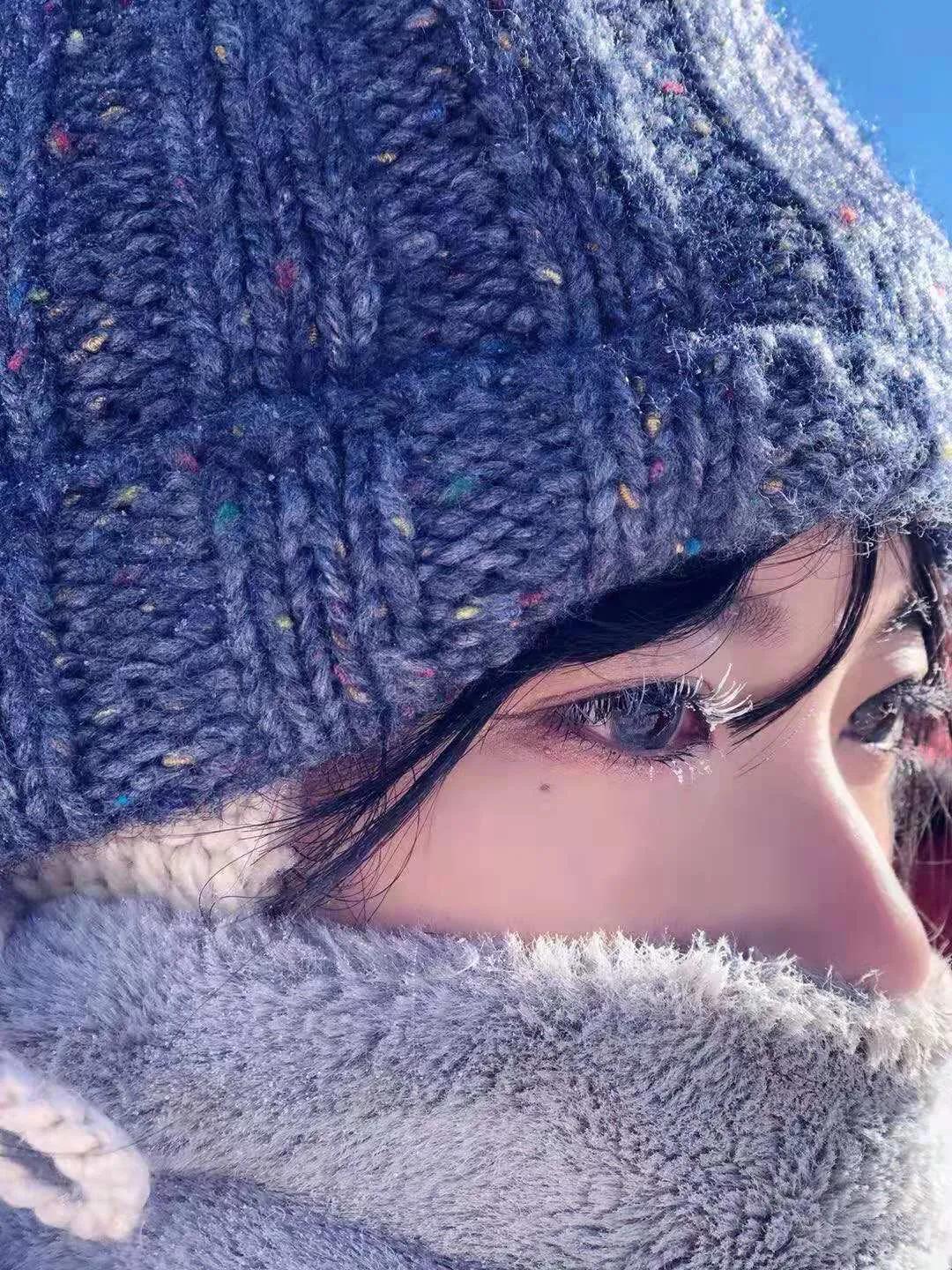 Snow fell, such scene that pat snow that but too beautiful