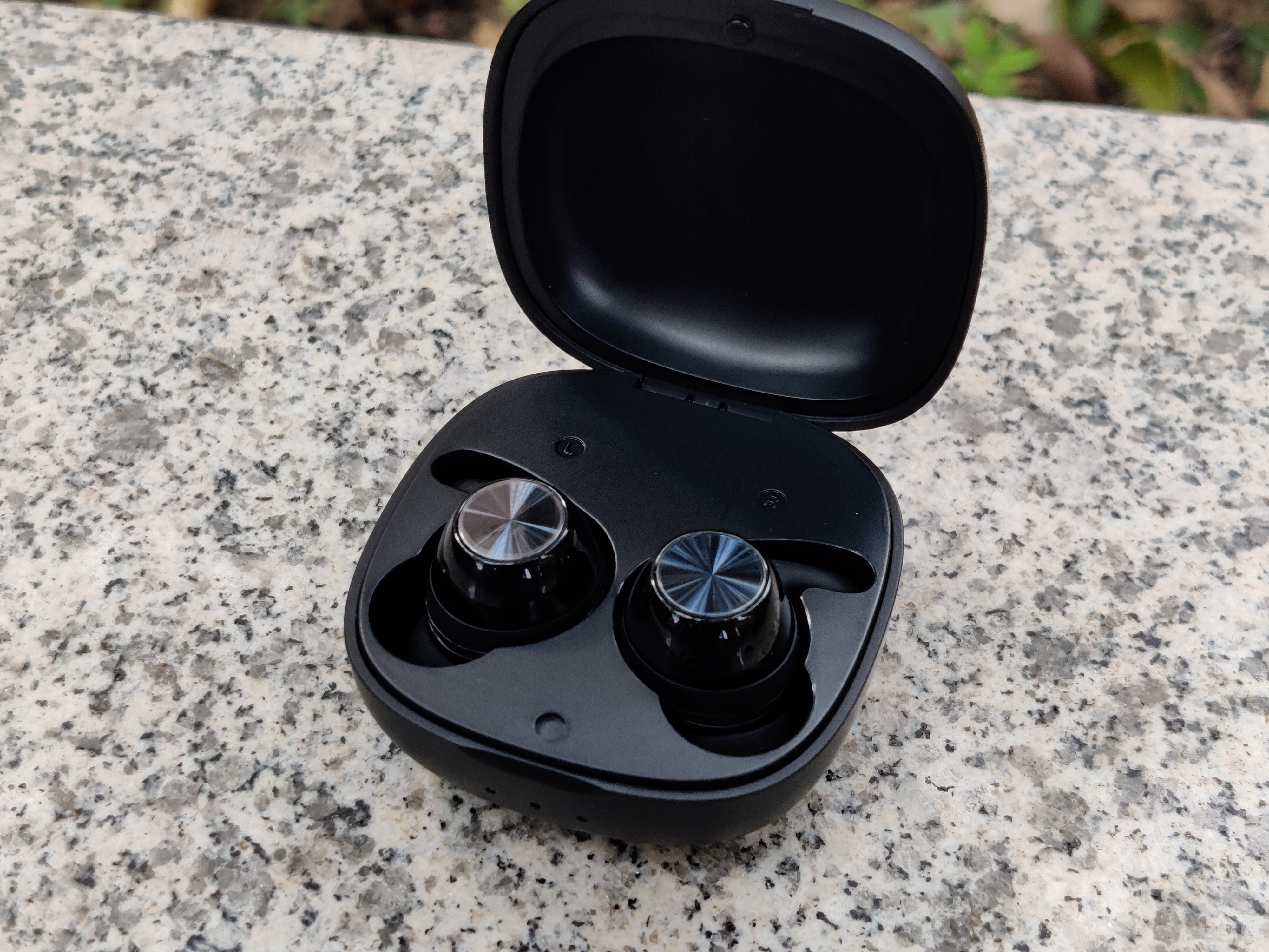 西圣Ares蓝牙耳机：低价高分真无线新体验