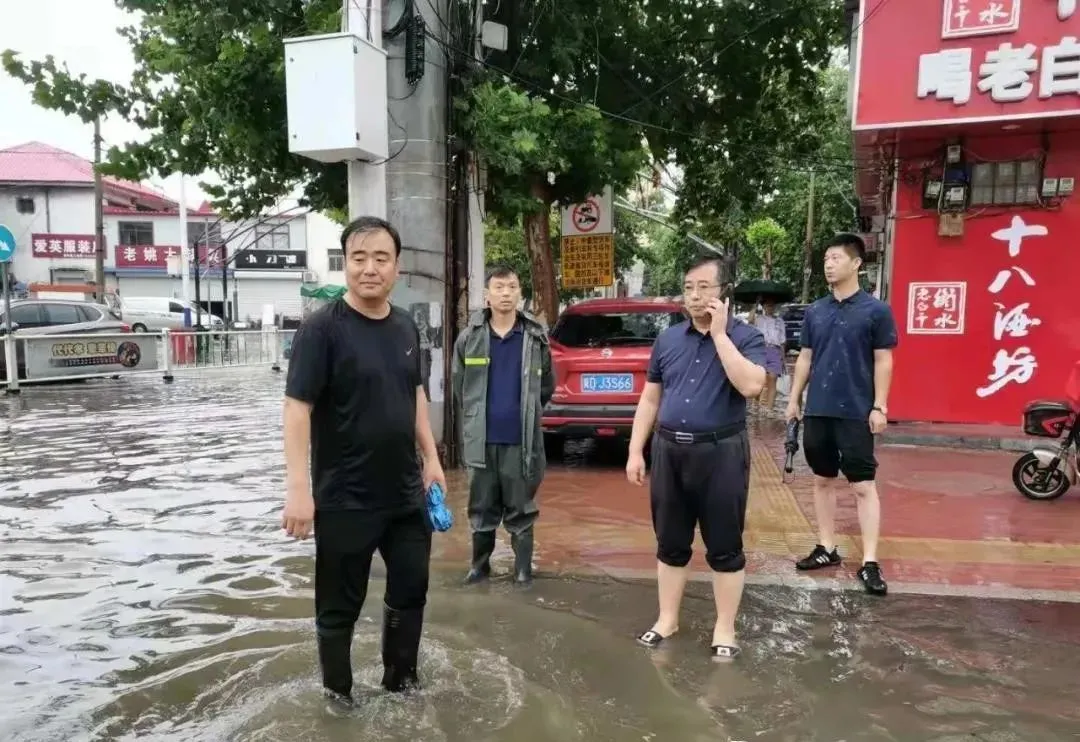 邯郸：雨情就是命令 防汛即是责任 魏县各级各部门干部职工奋战防汛排涝第一线