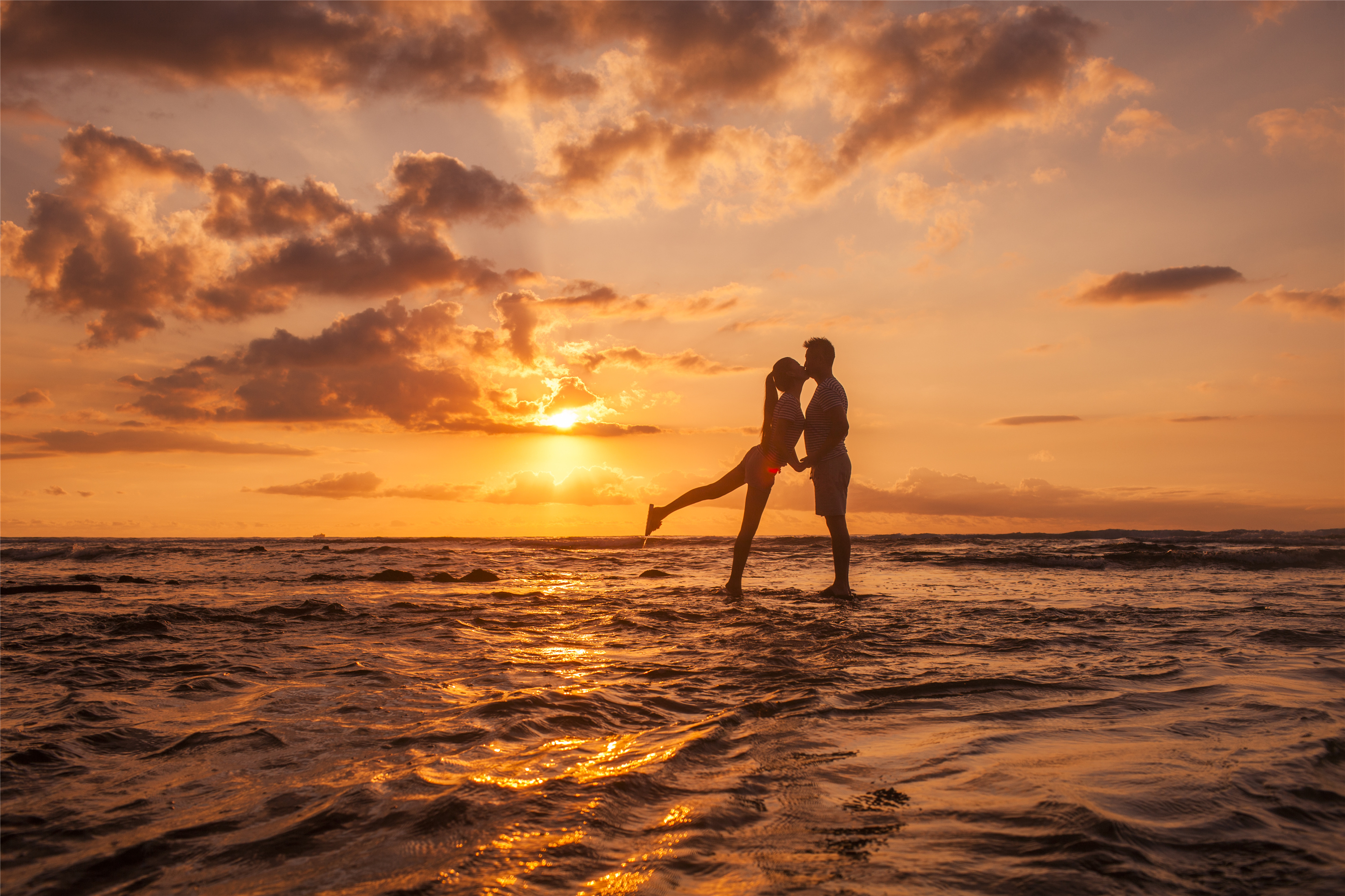 沉没成本效应，教你看你的情感模式，是否在非理性状态