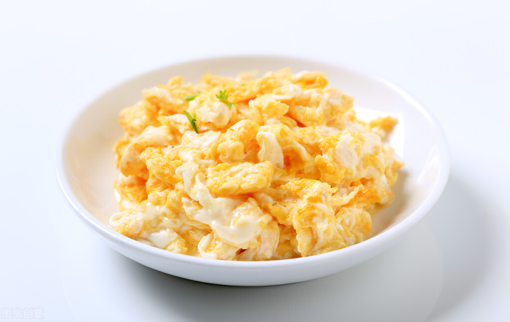 每天吃雞蛋健康嗎？ 膽固醇會升高嗎？ 看看研究證據怎麼說