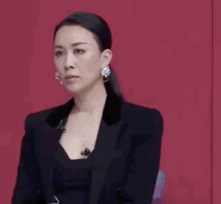 《浪姐2》：那英委屈哭泣，打了多少综艺剧本的脸？
