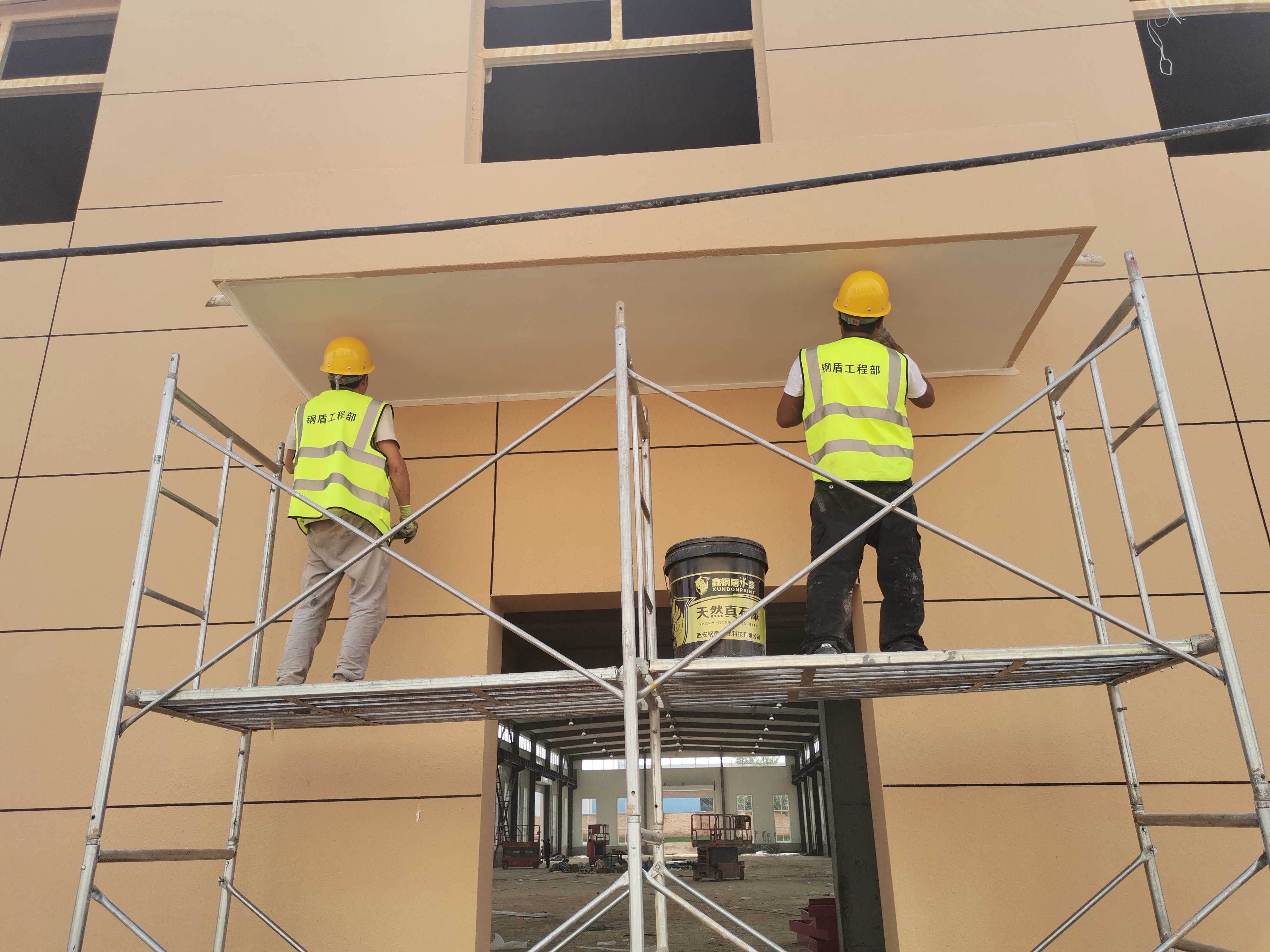 仿石涂料真石漆施工要点以及应用分析