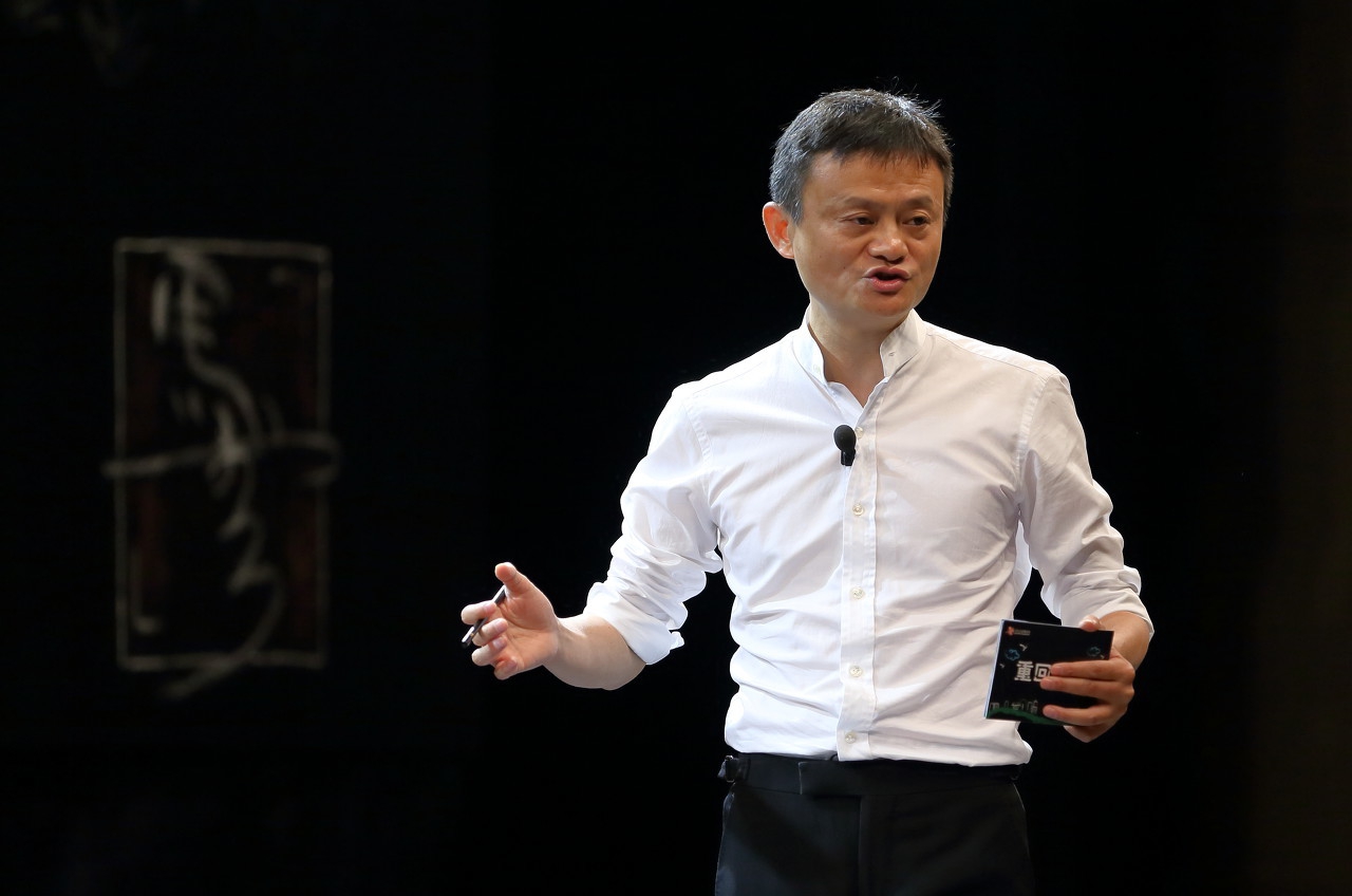 为什么大家都在致敬任正非！告别马云？