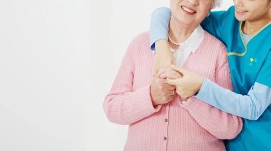 杏仁优护"医院式"居家养老——以人为本的智慧养老新模式