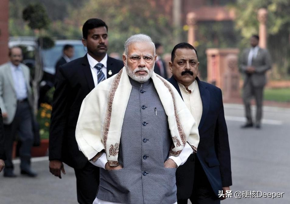 美国传染病学家命丢印度！全球对印度来客大封