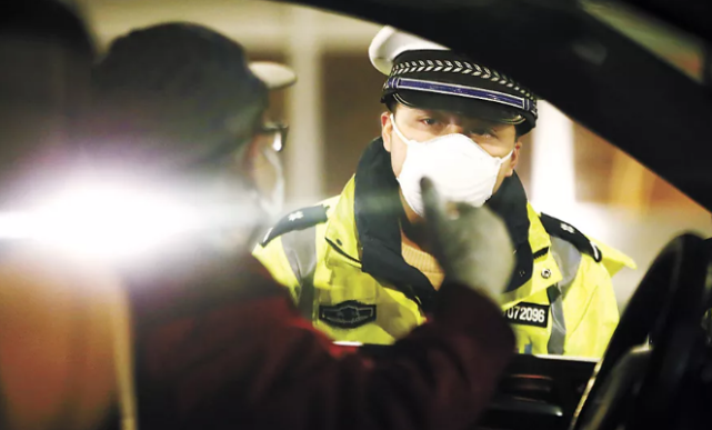 有一种安全感|有一种安全感，叫“别怕，警察在！”