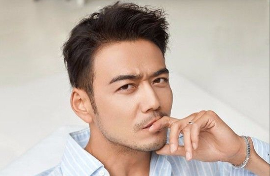 從爆紅到“萬(wàn)人唾棄”，楊爍是如何把一手好牌打爛的？