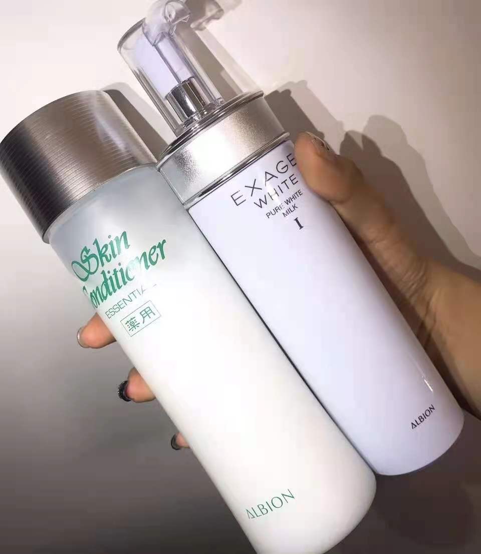 适合大油皮的4款水乳推荐：澳尔滨上脸秒吸收，黛珂是最强CP
