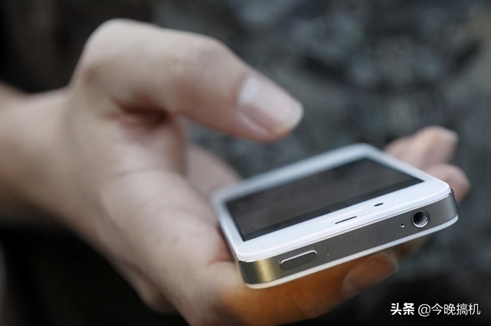 热搜第一，上亿人围观！拼多多，怎么又是你？