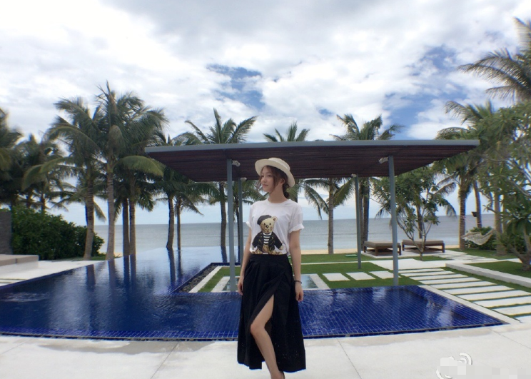 张韶涵被曝买下太平洋小岛！奢华装潢曝光，供