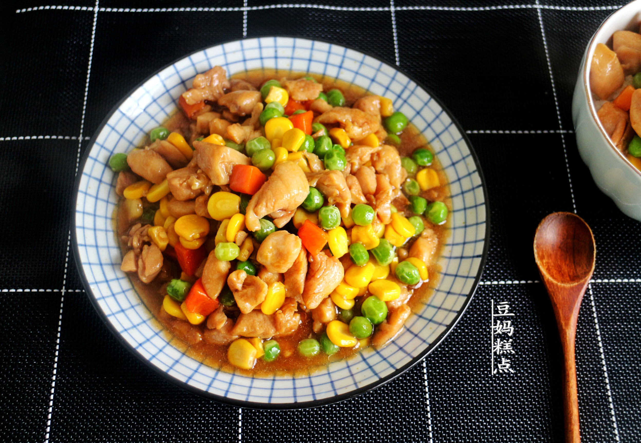 一道孩子很愛吃的家常菜，好看有營養，收好了