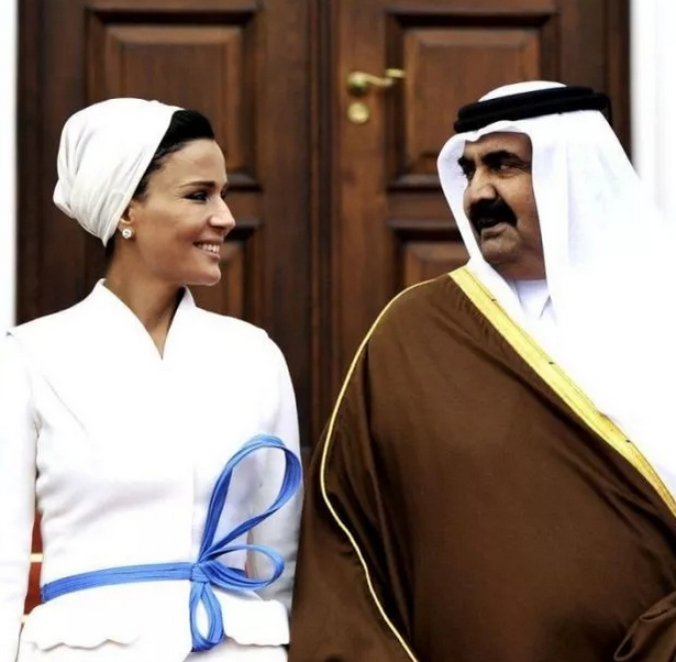 卡塔尔最传奇的女性--莫扎王妃彪悍的上位史