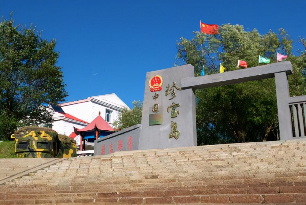 1969年，苏联扬言要使用核弹炸平中国，为何最终选择放弃？