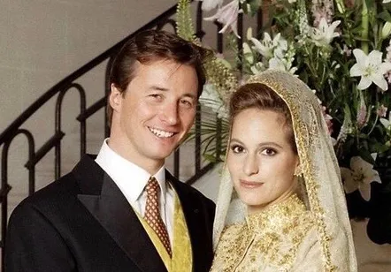 T台上的女王，现实中的印度王妃，“灰姑娘”肯