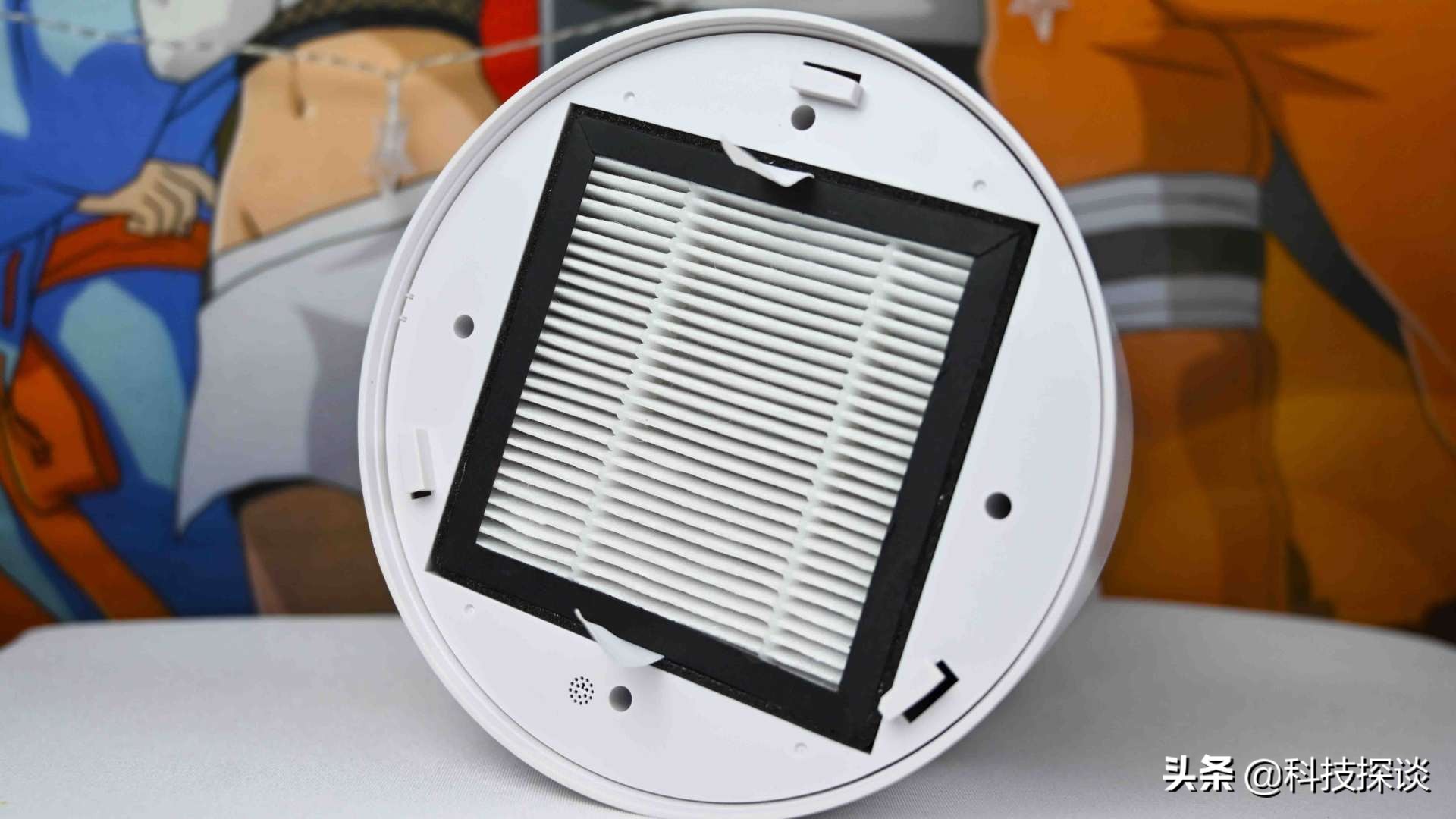 兼具空气净化功能，这才是床头灯该有的样子—康佳智能空气净化灯