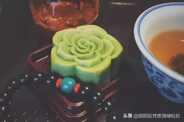 再好的绿松石，前期都得戴手套