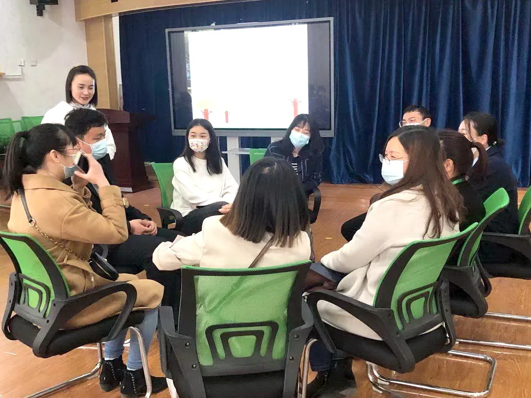 遇见美好,从心出发——天府新区华阳幼儿园南区家长会