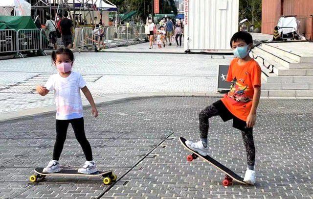 奥运二代：拳王儿子打马球，田亮女儿打网球，刘国梁女儿超过父亲