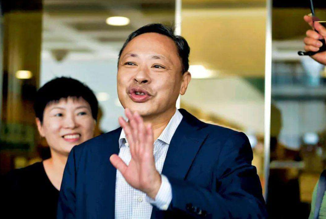 政府出手，�攬炒派�滾出香港