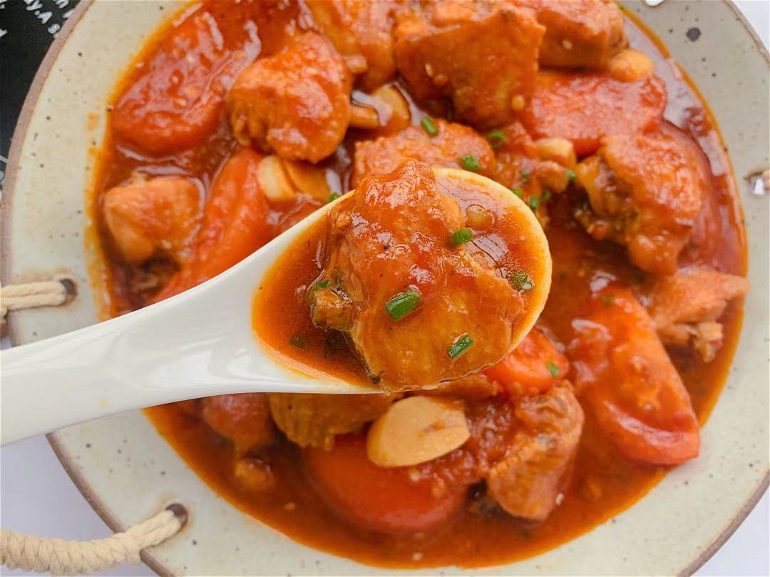 雞翅這樣煮，比可樂雞翅好吃，做法超簡單，孩子天天吵著要我做