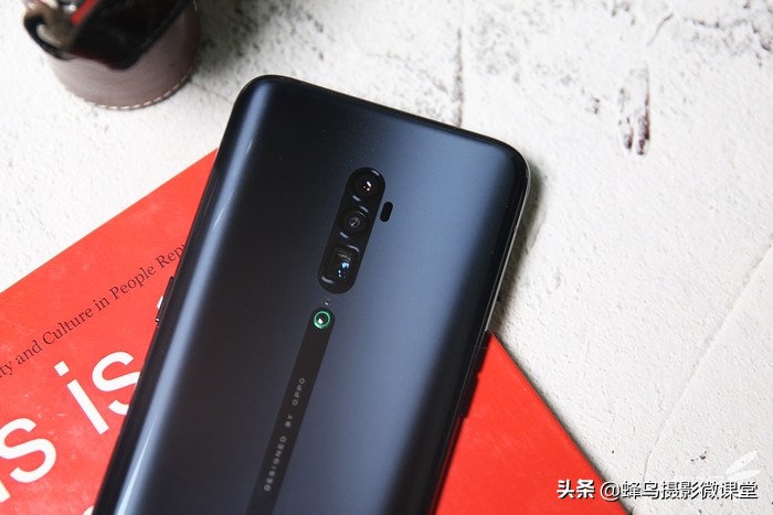 OPPO Reno 10倍变焦版评测：可远观亦可近赏