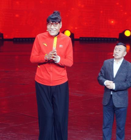 中国女鲨鱼的悲哀，前半生为国家倾尽所有，后半生生活不能自理