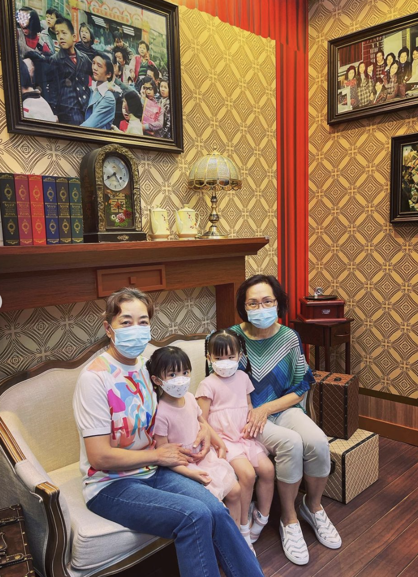 郭可颂带妈妈丈母娘和女儿度假，彰显好男人本色，熊黛林没嫁错人