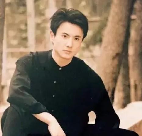 女演员|沈腾说乔杉比女演员的脸都小 网友喊话哥你其实你也有小脸的时候