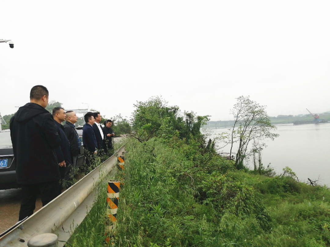何俊峰、刘永珍分别带队 现场督查禁捕退捕工作