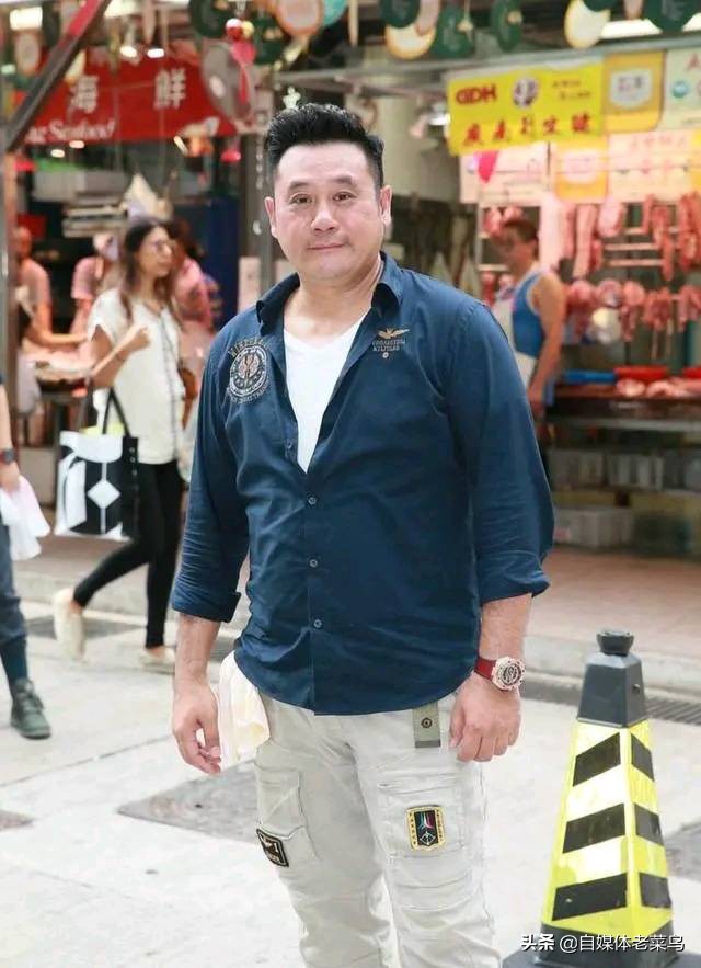 52岁金牌配角麦长青，曾被骗事业跌落，如今转型