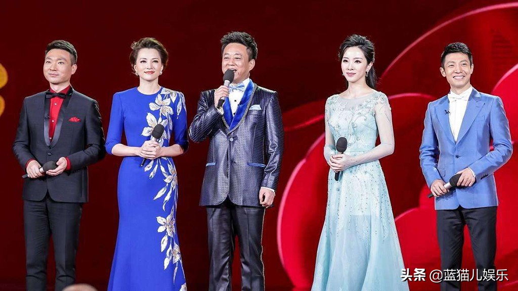 宋丹丹退了，赵本山隐了，陈佩斯自己玩，谁来