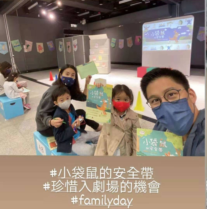郭晶晶为老公庆生，晒出三个子女合照，8岁霍中曦搂着妹妹变暖男
