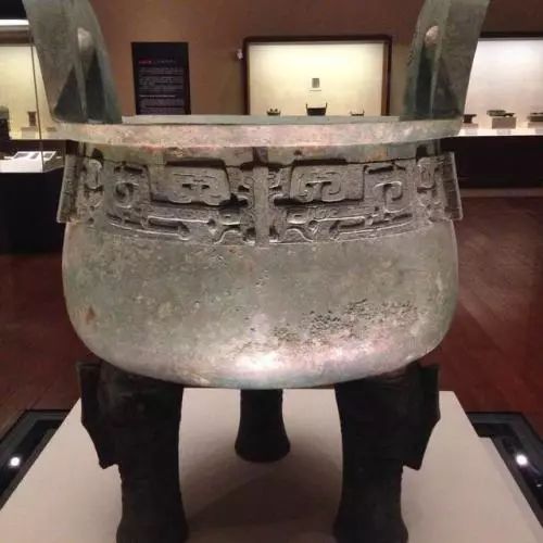 国宝司母戊鼎的兄弟流落日本，日本人：想赎回