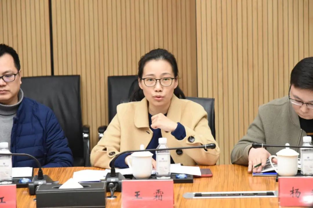 厦门市人社局党组成员、副局长蒋娇容一行莅临园区