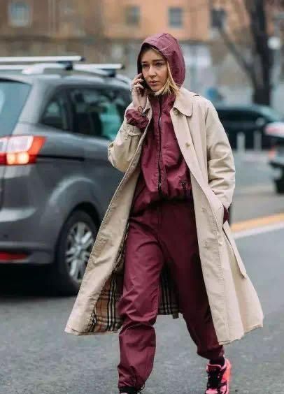 最近火了一种裤子：叫“卫裤”，遮肉显瘦又显